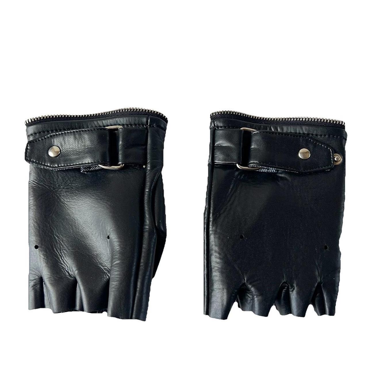 KOSTAS MURKUDIS x AT.KOLLECTIV Gloves
